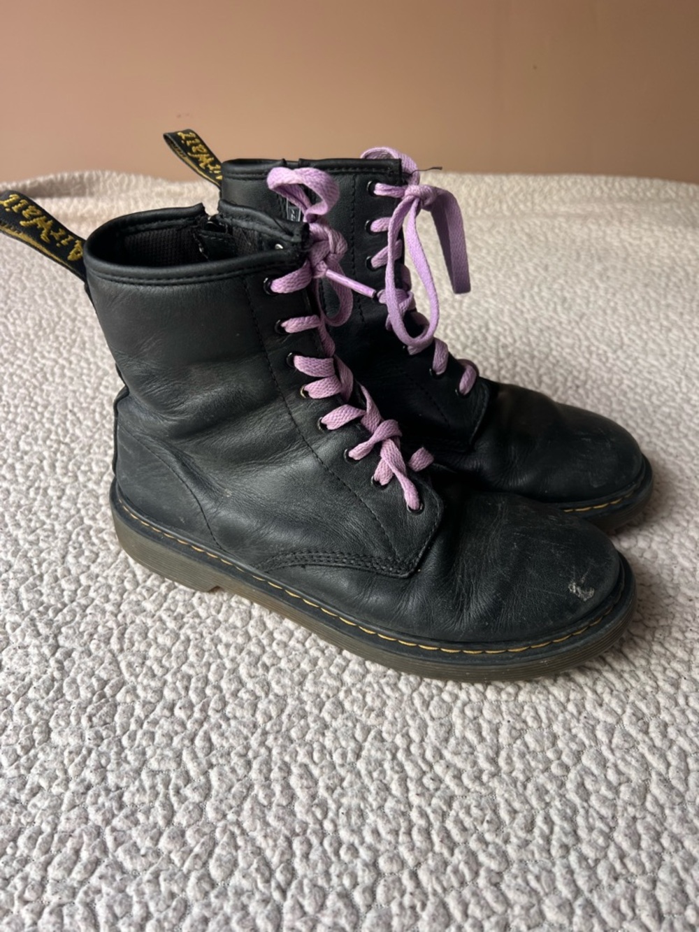 Dr Martens Kids 1460 Pascal J Black Leather Purple Lace Combat Boot US Size 5